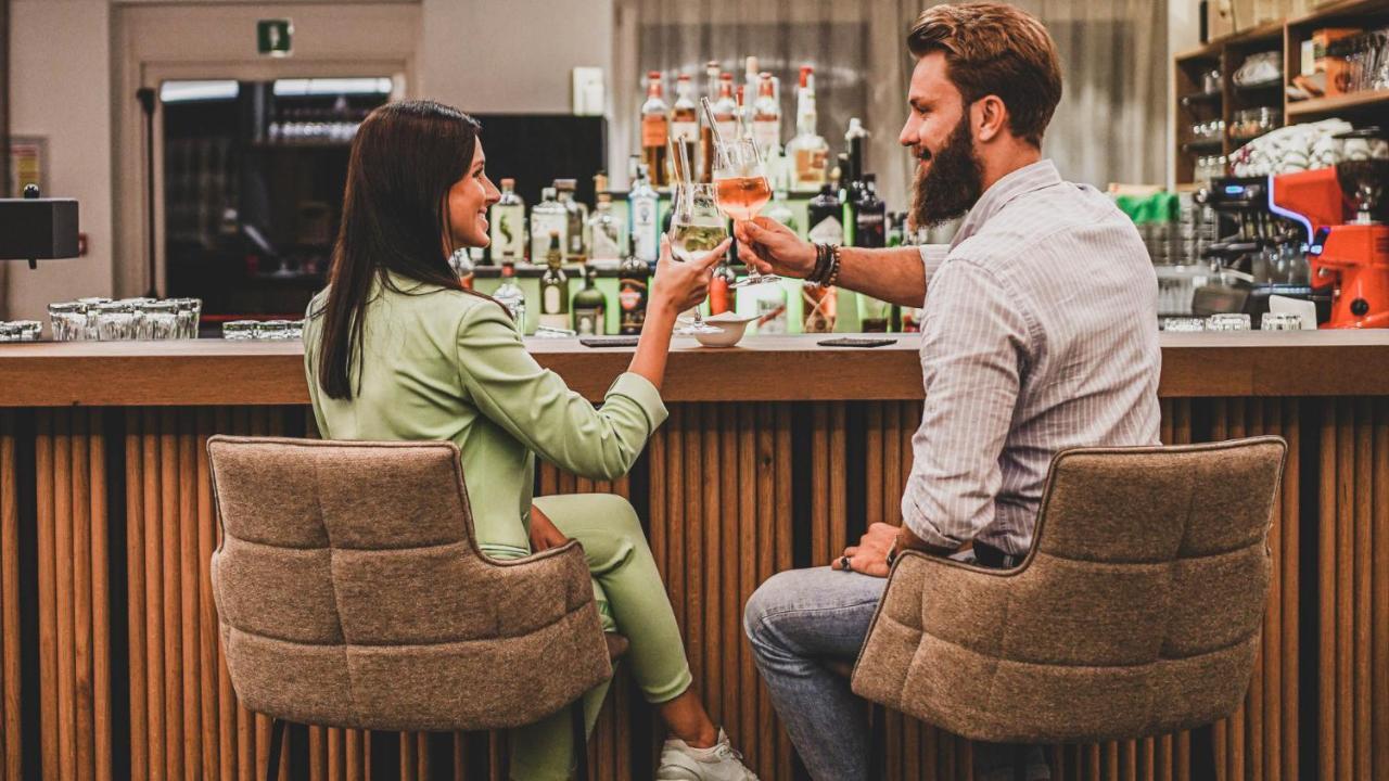 Sporthotel Zoll Sterzing Buitenkant foto